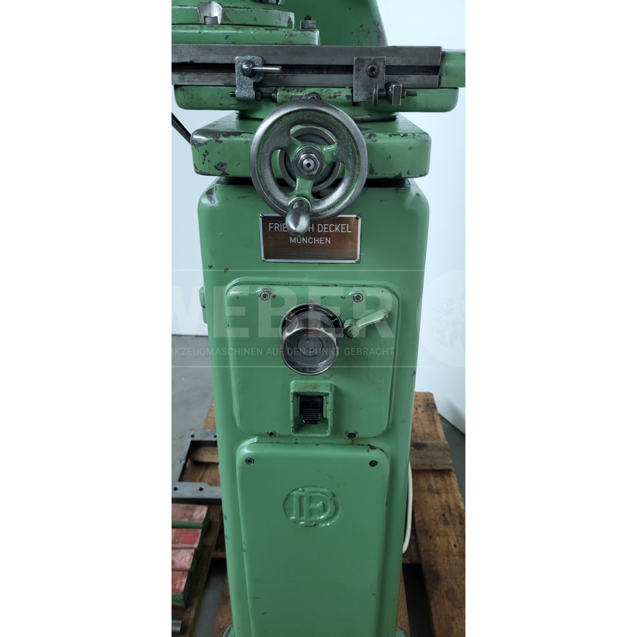 Deckel S1 Universal-Werkzeugschleifmaschine